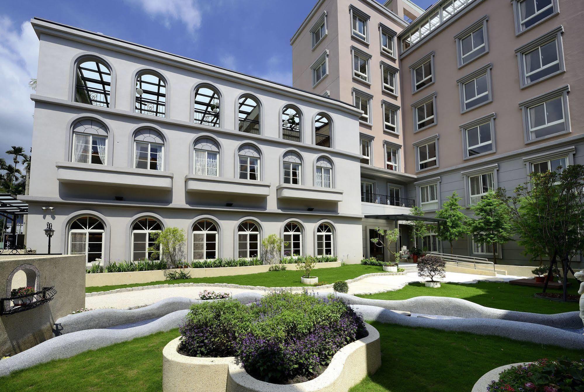 Caffir Garden Hotel Jiji Exterior foto